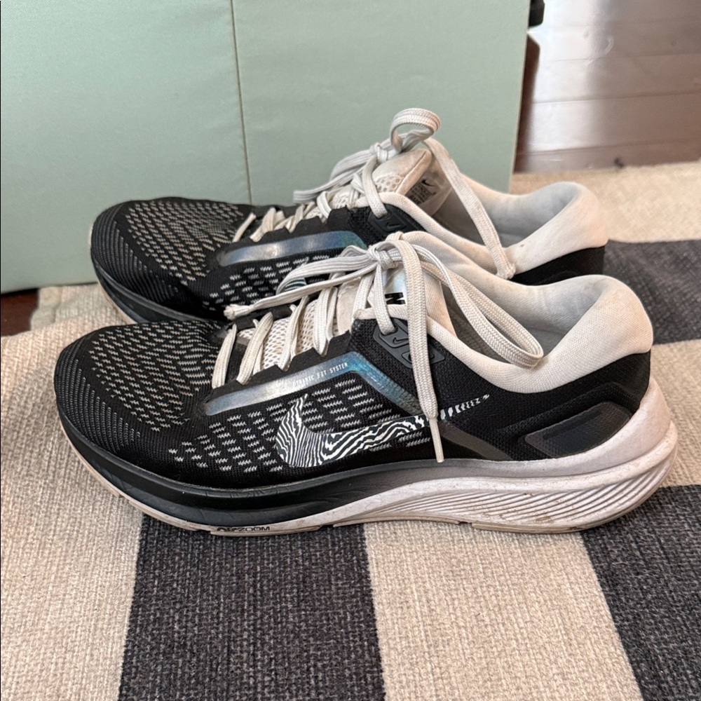 Nike Black and White Athletic Shoes